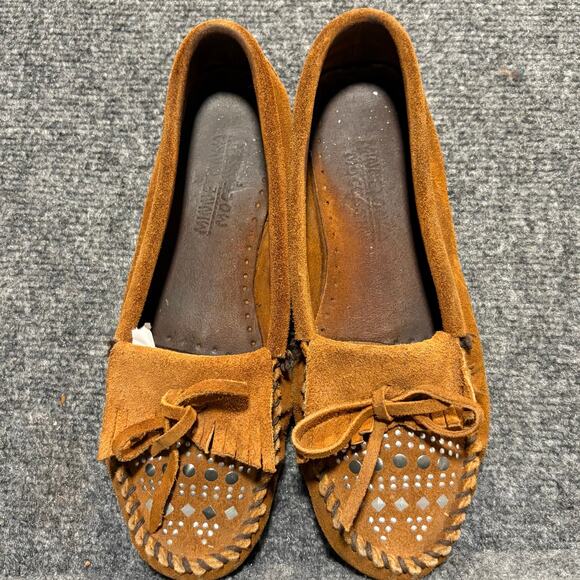 Minnetonka Shoes - Minnetonka Suede Fringe Moccasin Studded Bow Brown Tlats Shoes Womens 8.5